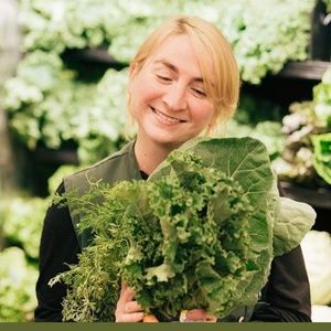 Meet your Posher, Alethea